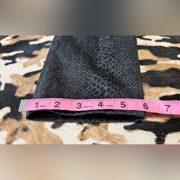 Adriano Goldschmied “The Legging” Snakeskin pattern Size 30R - Picture 8 of 8